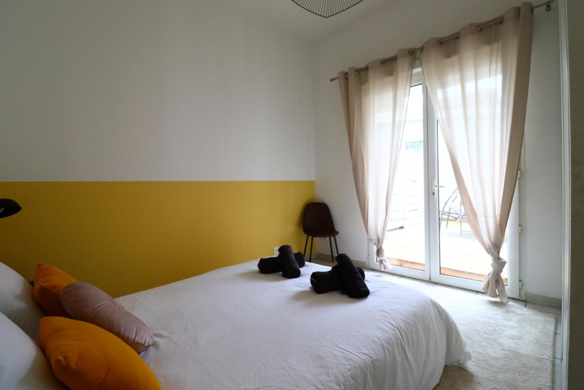 Le Spazioso - T3 Arcachon Avec Terrasse Privative Esterno foto